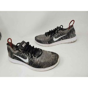 Nike size 6.5 women used Free ship